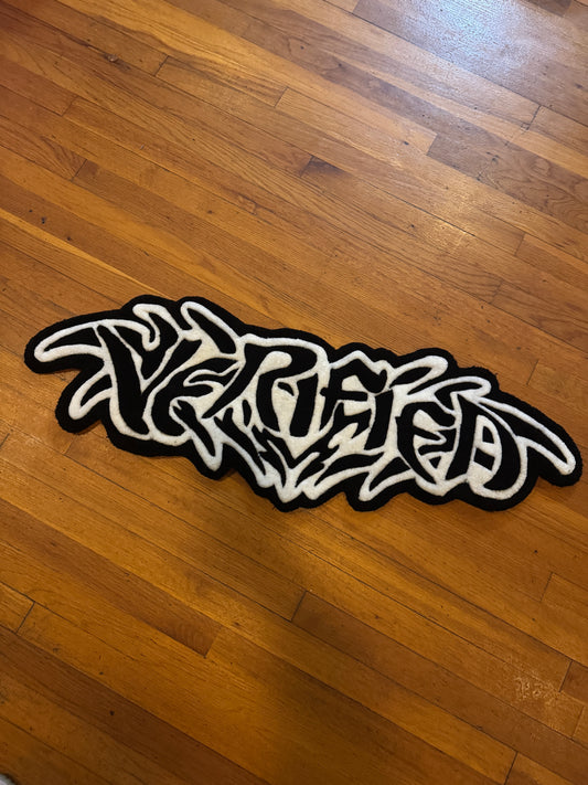 V2 rug